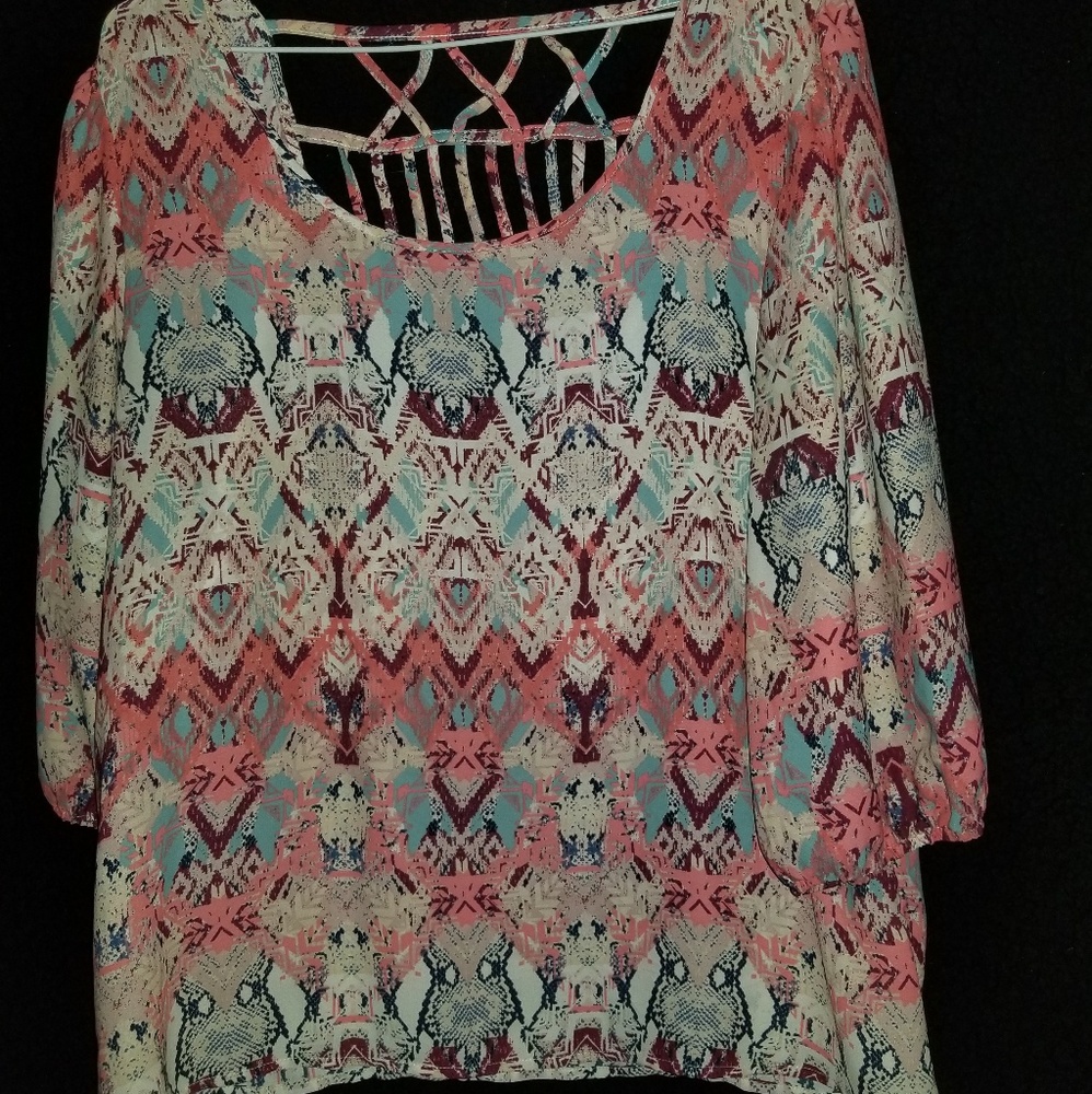Women's XL HeartSoul shirt